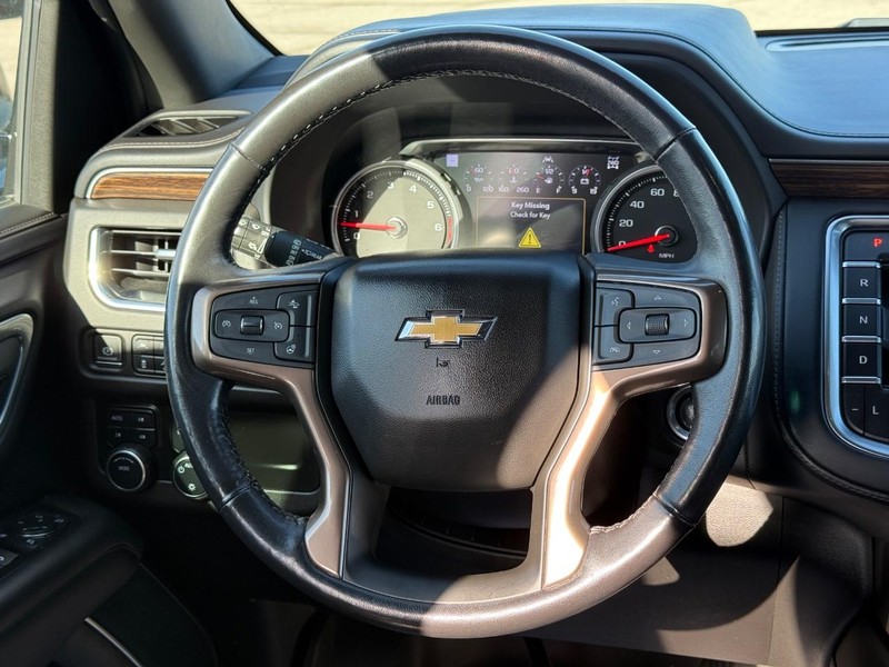 Chevrolet Tahoe Vehicle Full-screen Gallery Image 14