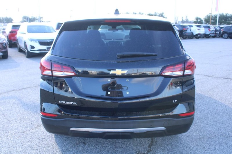 Chevrolet Equinox Vehicle Full-screen Gallery Image 5