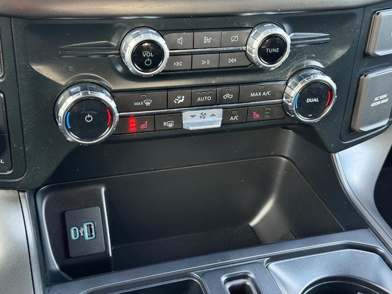 Ford F-150 Vehicle Full-screen Gallery Image 20