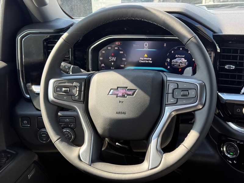 Chevrolet Silverado 1500 Vehicle Full-screen Gallery Image 7