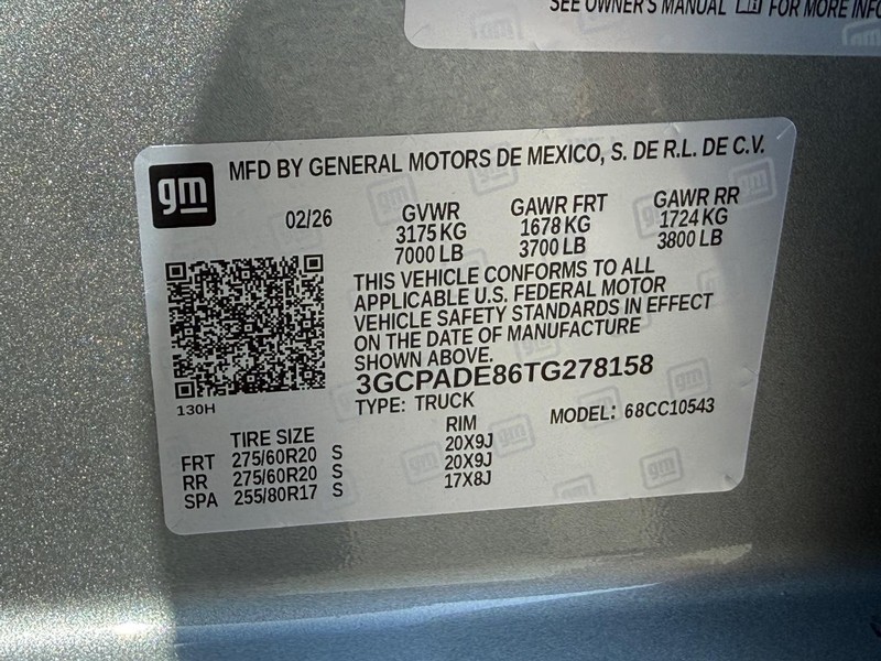 Chevrolet Silverado 1500 Vehicle Full-screen Gallery Image 20