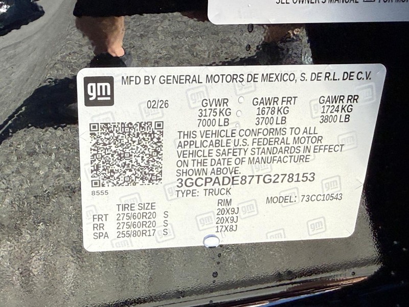 Chevrolet Silverado 1500 Vehicle Full-screen Gallery Image 20