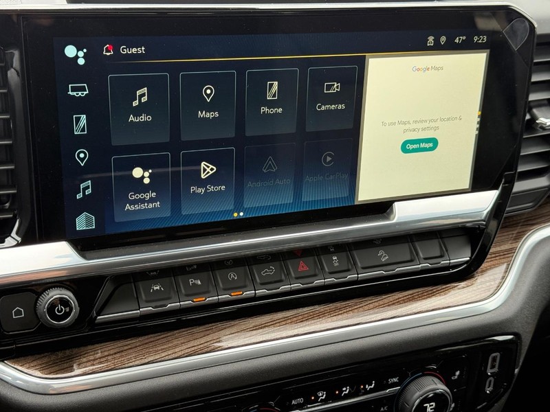 Chevrolet Silverado 1500 Vehicle Full-screen Gallery Image 12