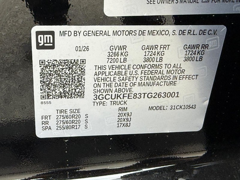 Chevrolet Silverado 1500 Vehicle Full-screen Gallery Image 22