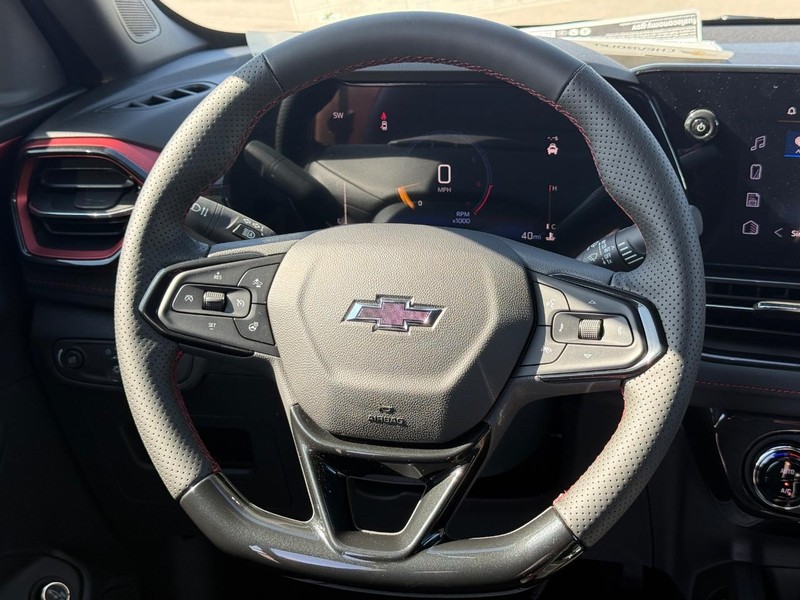 Chevrolet TrailBlazer Vehicle Full-screen Gallery Image 7