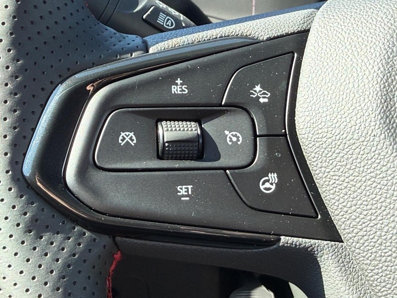 Chevrolet TrailBlazer Vehicle Full-screen Gallery Image 8