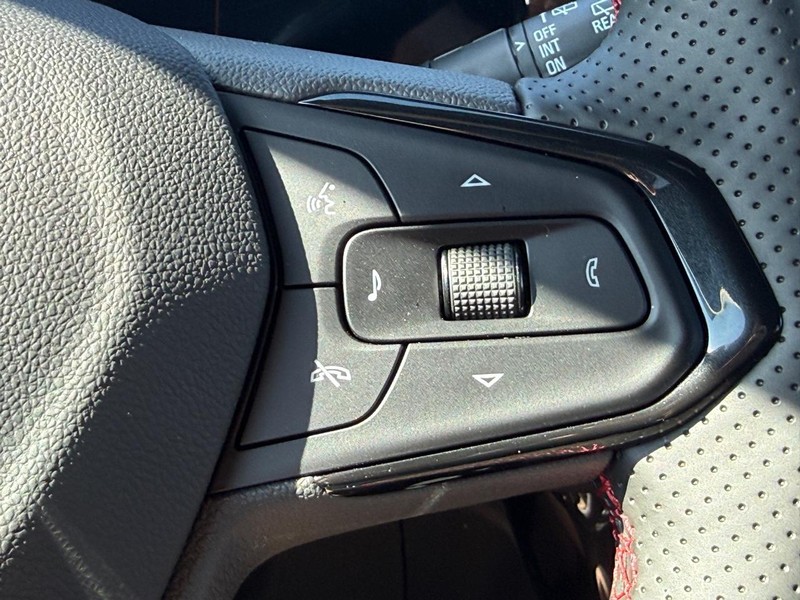 Chevrolet TrailBlazer Vehicle Full-screen Gallery Image 9