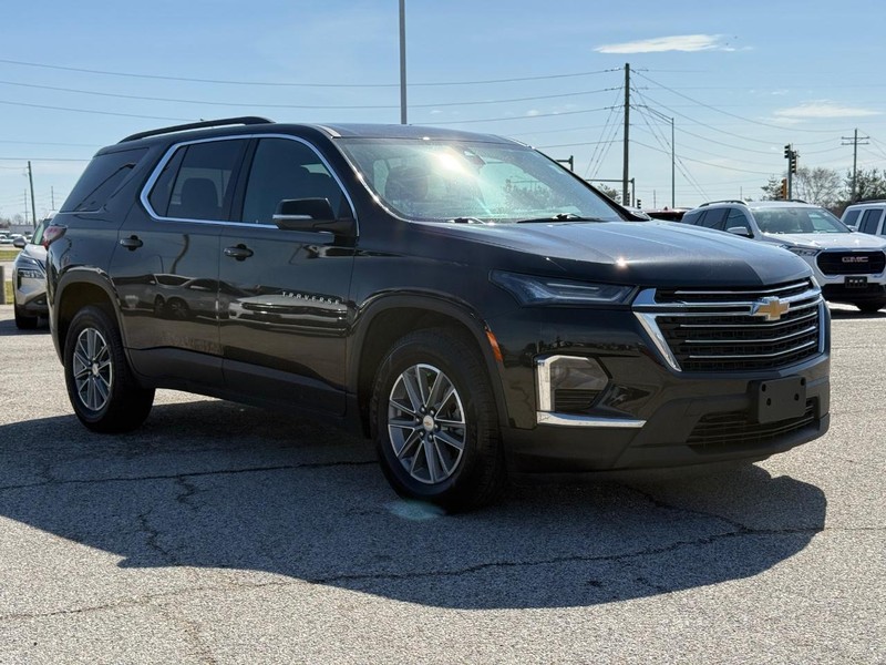 Chevrolet Traverse Vehicle Full-screen Gallery Image 8
