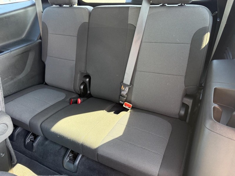 Chevrolet Traverse Vehicle Full-screen Gallery Image 10