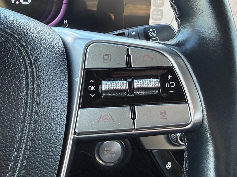 Kia Telluride Vehicle Full-screen Gallery Image 16