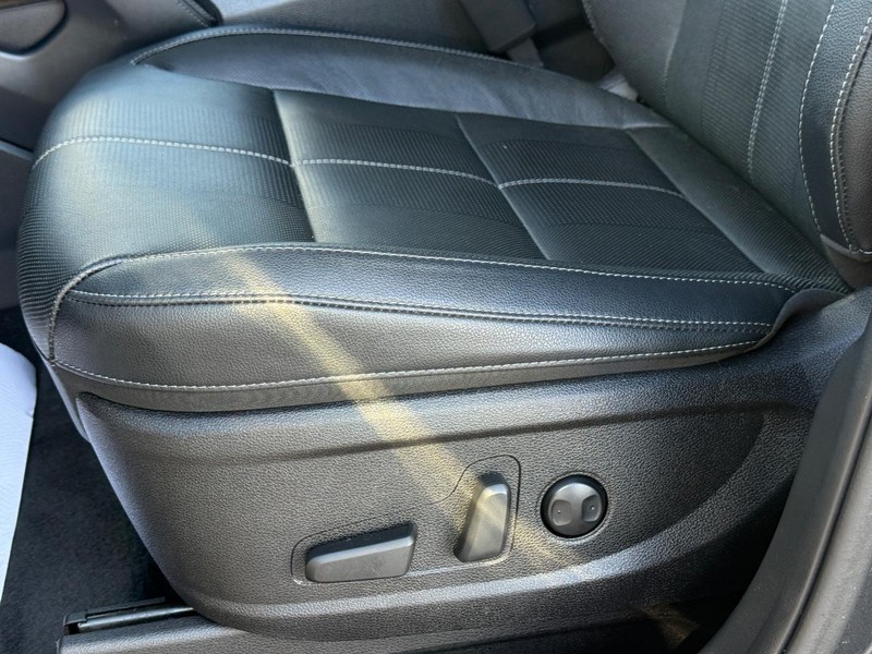 Kia Telluride Vehicle Full-screen Gallery Image 27