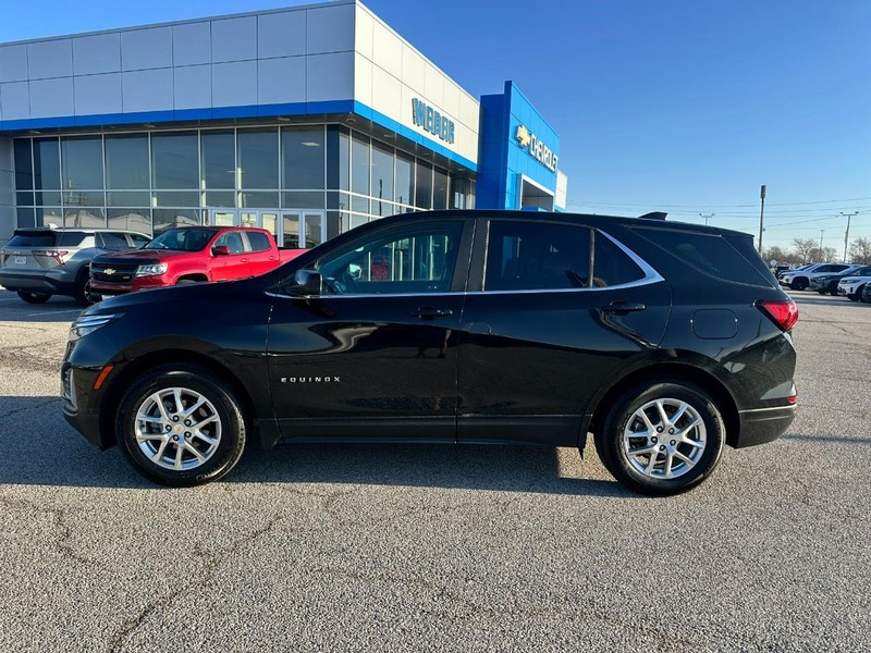 Chevrolet Equinox Vehicle Full-screen Gallery Image 2