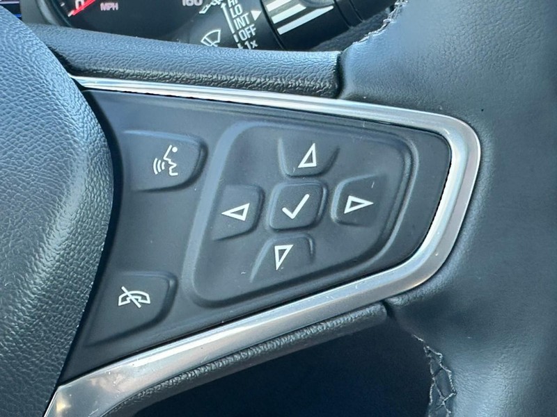 Chevrolet Equinox Vehicle Full-screen Gallery Image 18