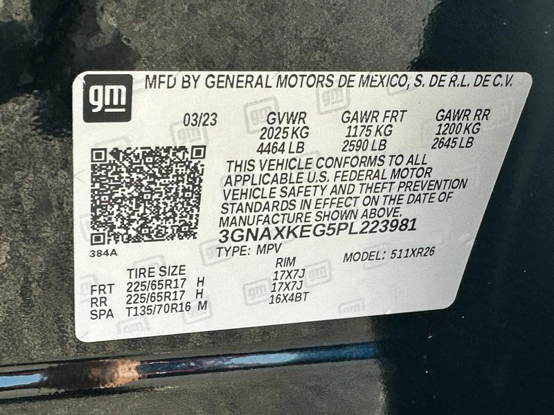 Chevrolet Equinox Vehicle Full-screen Gallery Image 22