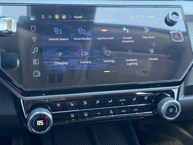 Chevrolet Bolt Vehicle Full-screen Gallery Image 11