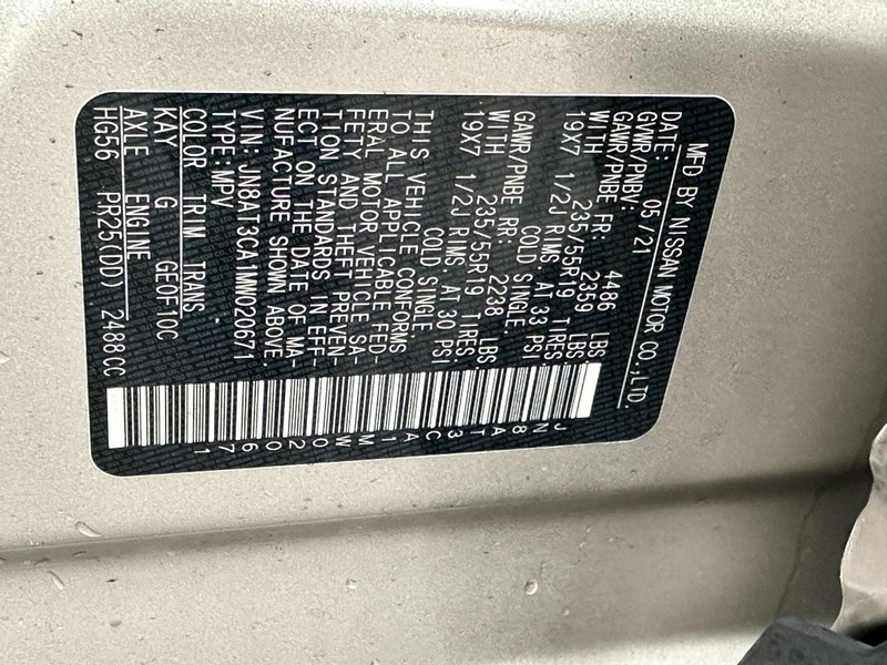 Nissan Rogue Vehicle Full-screen Gallery Image 26