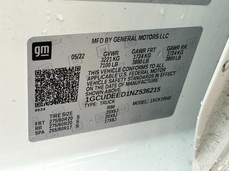 Chevrolet Silverado 1500 Vehicle Full-screen Gallery Image 22