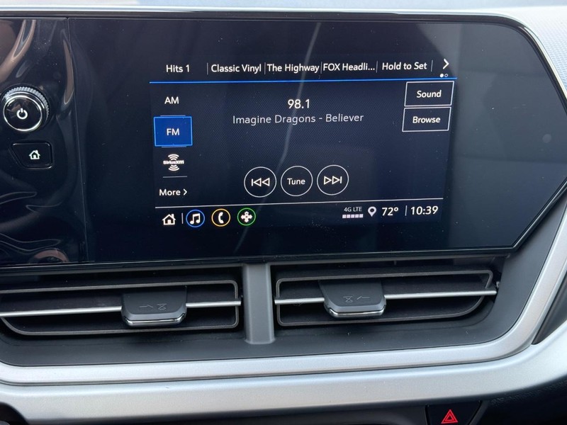 Chevrolet Trax Vehicle Full-screen Gallery Image 10