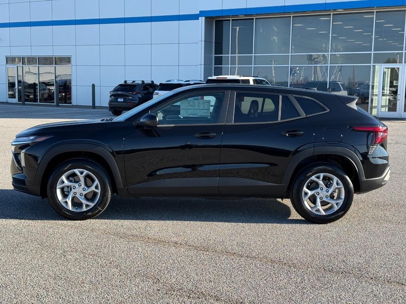 Chevrolet Trax Vehicle Full-screen Gallery Image 2