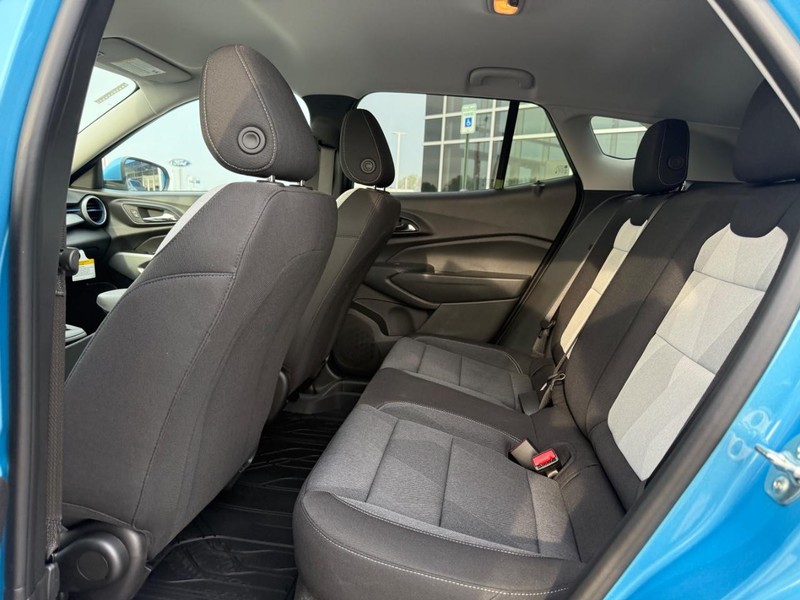 Chevrolet Trax Vehicle Full-screen Gallery Image 5