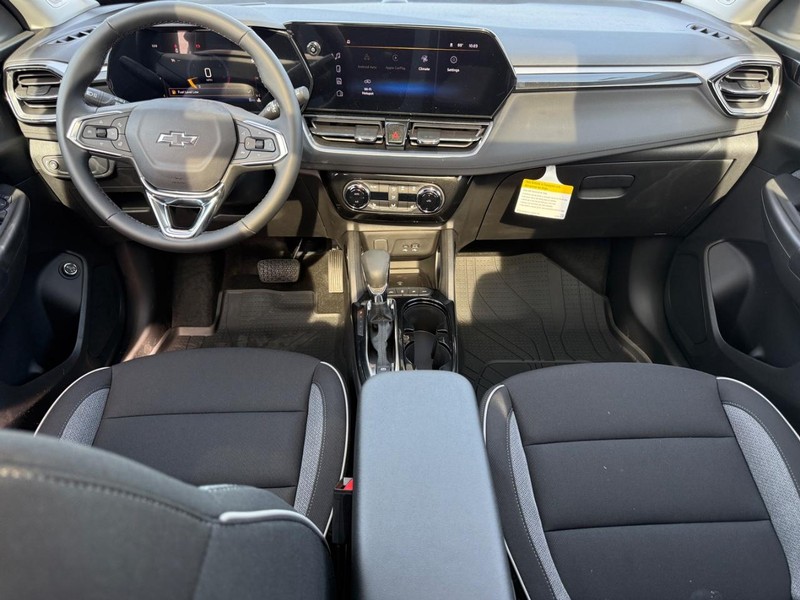 Chevrolet TrailBlazer Vehicle Full-screen Gallery Image 7