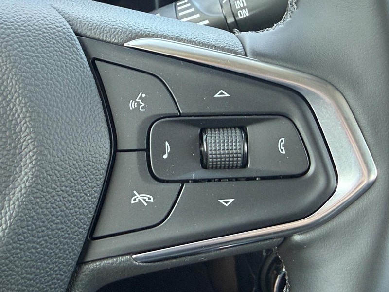 Chevrolet TrailBlazer Vehicle Full-screen Gallery Image 10