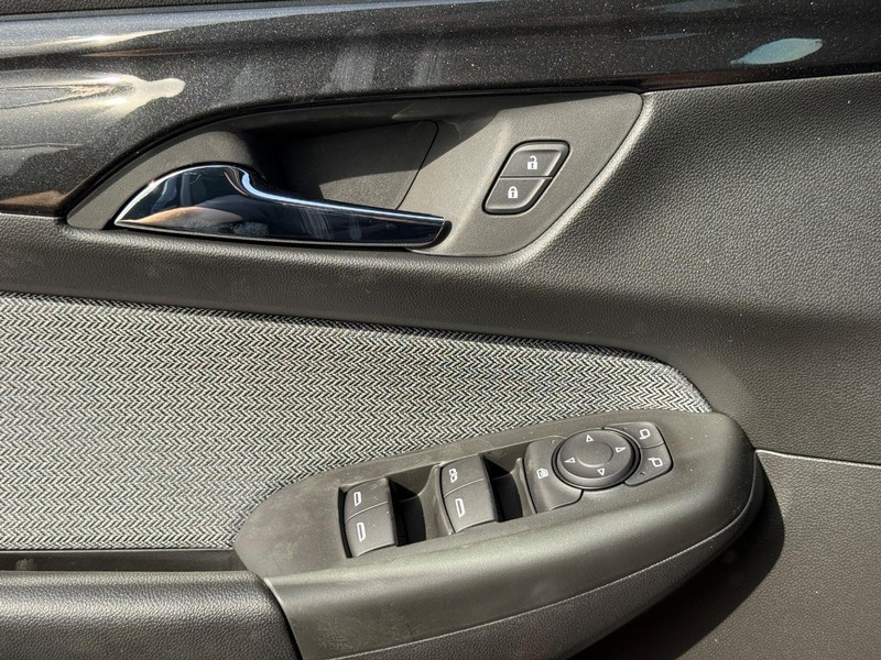 Chevrolet TrailBlazer Vehicle Full-screen Gallery Image 16