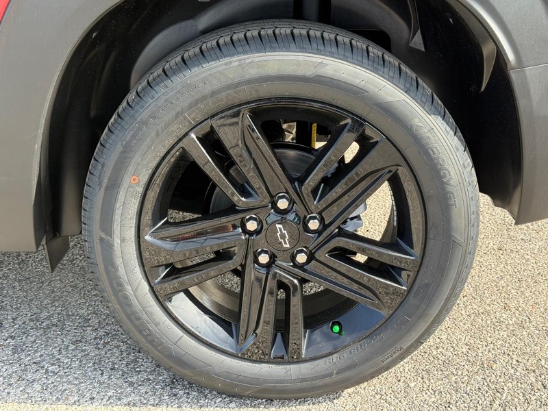 Chevrolet TrailBlazer Vehicle Full-screen Gallery Image 4