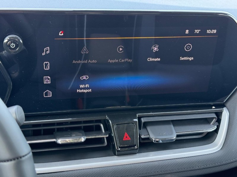 Chevrolet TrailBlazer Vehicle Full-screen Gallery Image 12