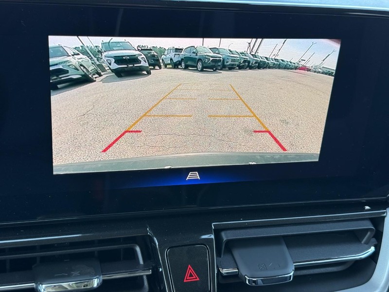 Chevrolet TrailBlazer Vehicle Full-screen Gallery Image 13