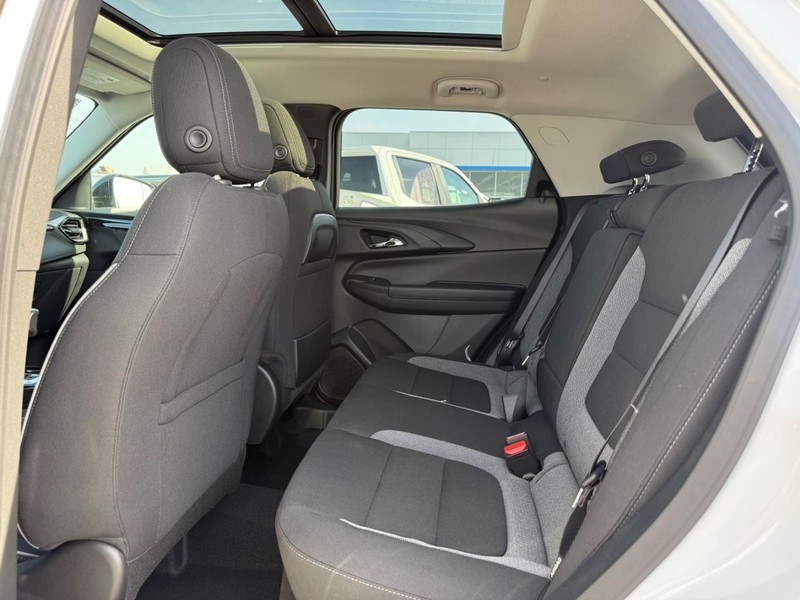 Chevrolet TrailBlazer Vehicle Full-screen Gallery Image 5