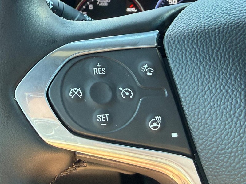 Chevrolet Traverse Vehicle Full-screen Gallery Image 16