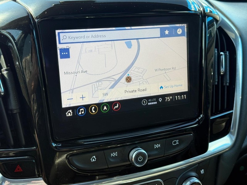 Chevrolet Traverse Vehicle Full-screen Gallery Image 19