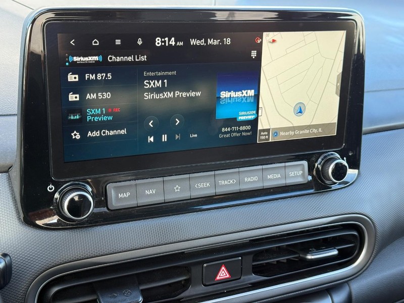 Hyundai Kona Vehicle Full-screen Gallery Image 17