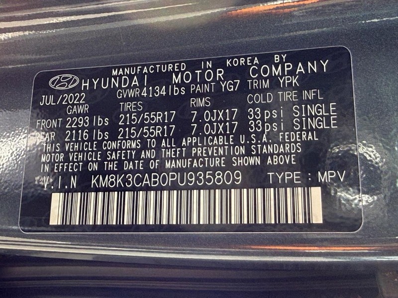 Hyundai Kona Vehicle Full-screen Gallery Image 26