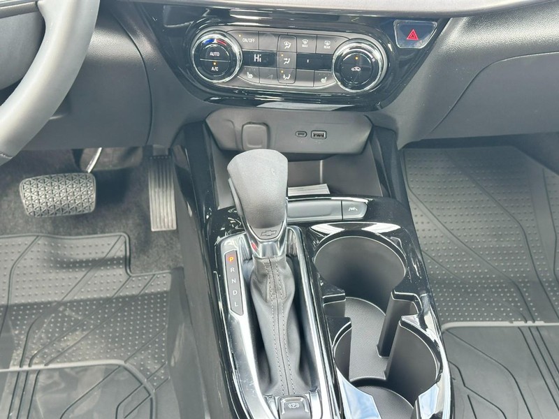 Chevrolet Trax Vehicle Full-screen Gallery Image 8