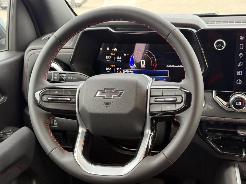 Chevrolet Colorado Vehicle Full-screen Gallery Image 7