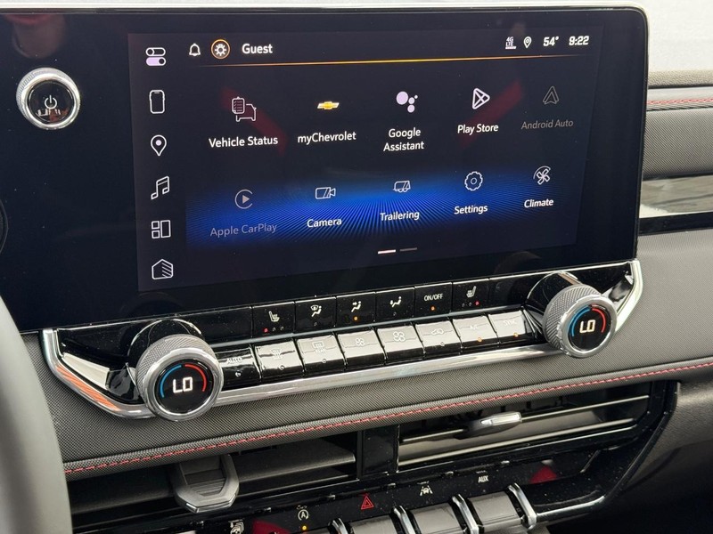 Chevrolet Colorado Vehicle Full-screen Gallery Image 10