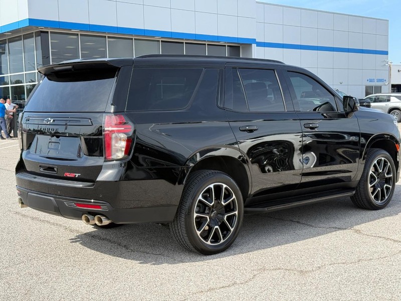 Chevrolet Tahoe Vehicle Full-screen Gallery Image 5