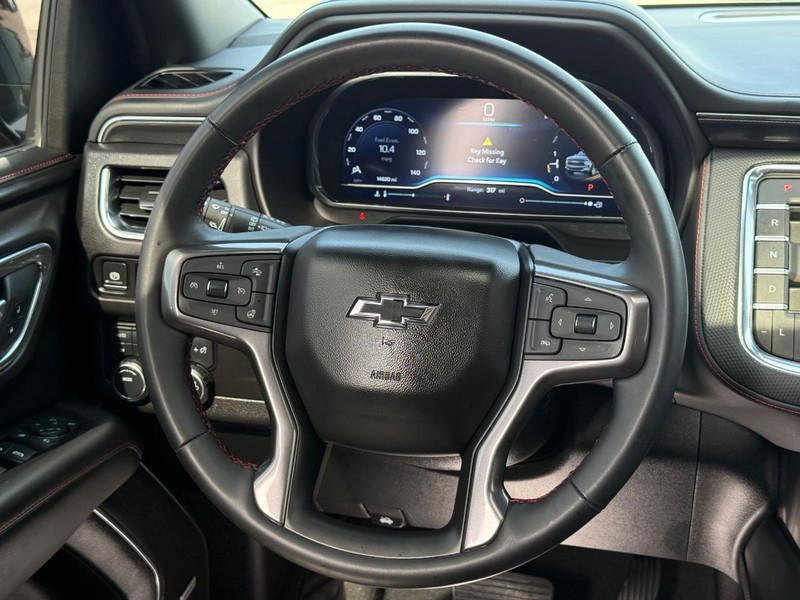 Chevrolet Tahoe Vehicle Full-screen Gallery Image 15