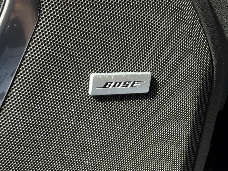 Chevrolet Tahoe Vehicle Full-screen Gallery Image 27