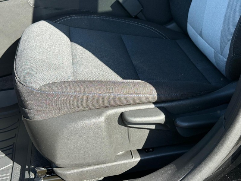 Chevrolet Trax Vehicle Full-screen Gallery Image 16