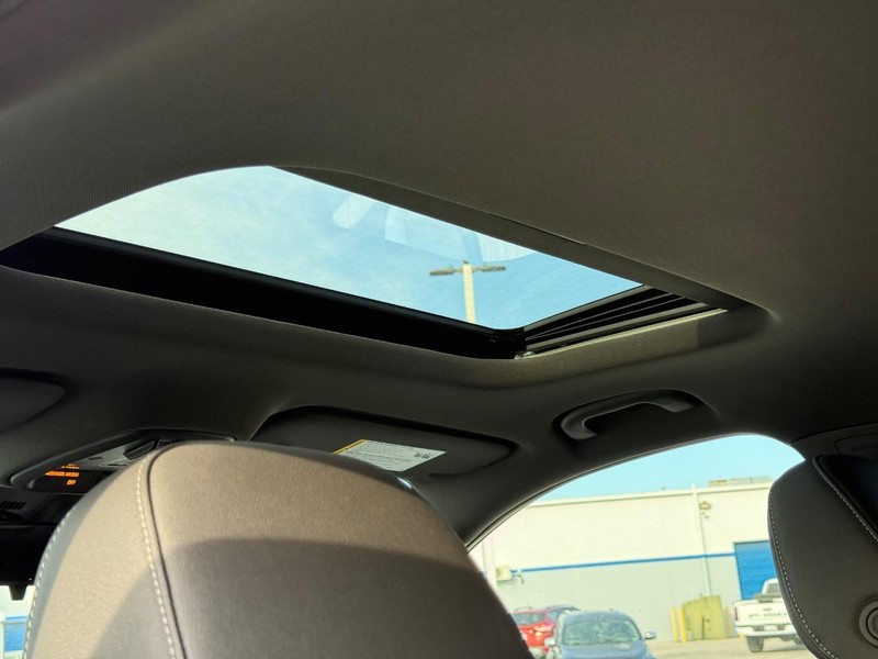 Chevrolet Trax Vehicle Full-screen Gallery Image 6