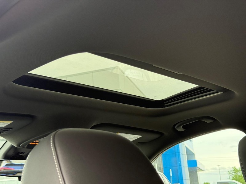 Chevrolet Trax Vehicle Full-screen Gallery Image 6