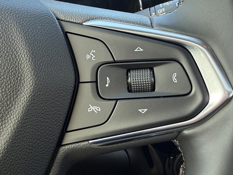 Chevrolet Trax Vehicle Full-screen Gallery Image 10