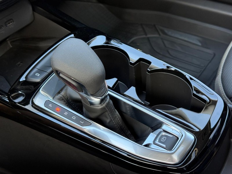 Chevrolet Trax Vehicle Full-screen Gallery Image 15