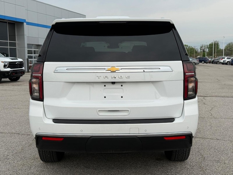 Chevrolet Tahoe Vehicle Full-screen Gallery Image 4