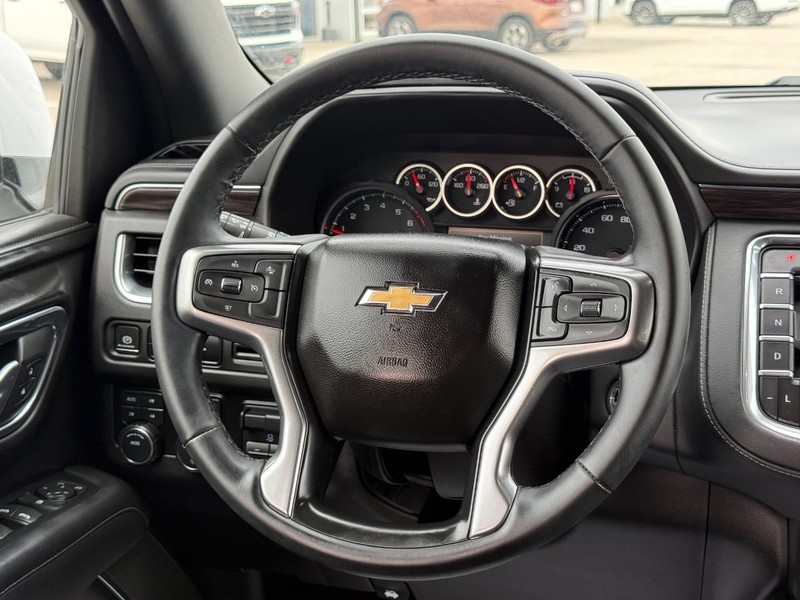 Chevrolet Tahoe Vehicle Full-screen Gallery Image 13