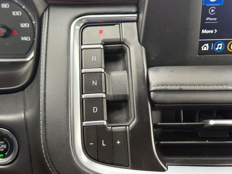 Chevrolet Tahoe Vehicle Full-screen Gallery Image 17