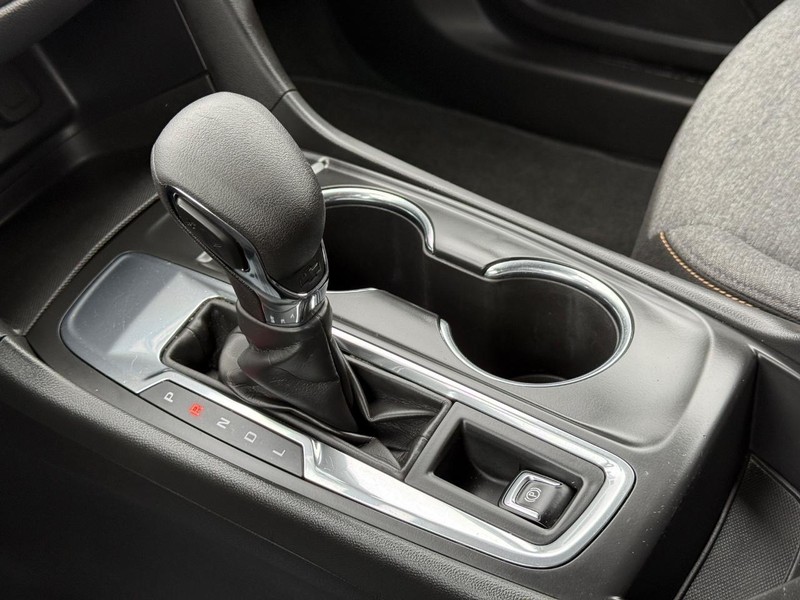 Chevrolet Equinox Vehicle Full-screen Gallery Image 19